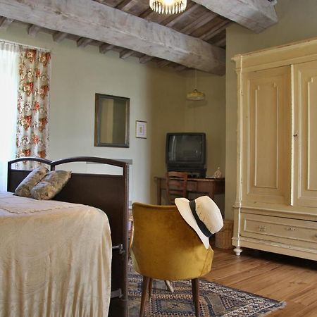 Poggio Dei Prugnoli Bed & Breakfast Tavoleto Exterior photo